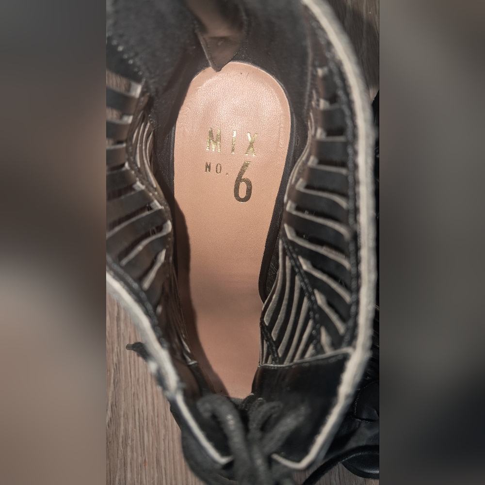 Mix No. 6 Size 8 Womens Black Strappy Heeled Boots - Picture 2 of 12